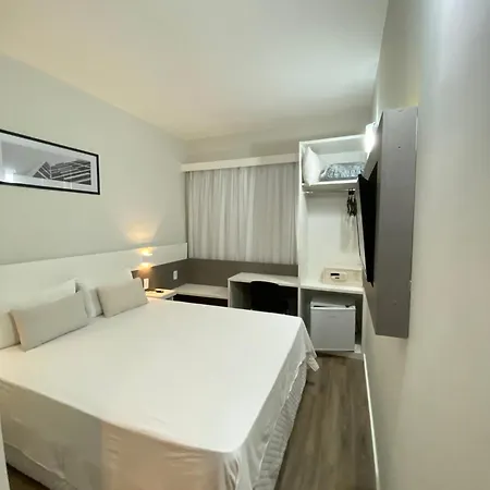 It'S Hotel Caratinga Exterior photo