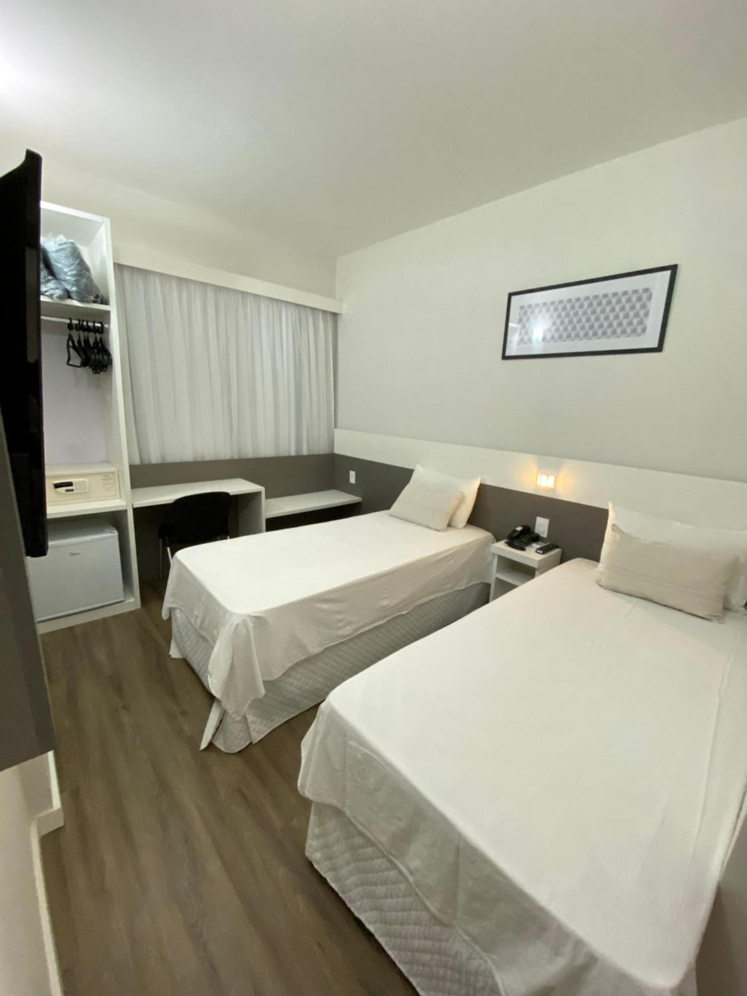 It's Hotel Caratinga